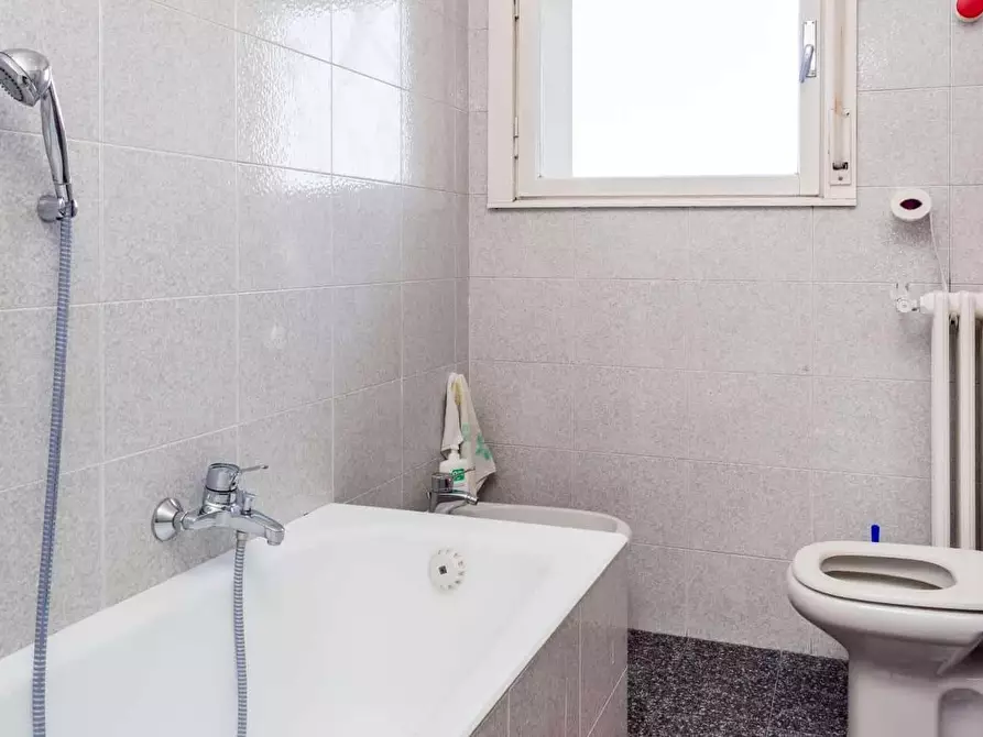 Immagine 13 di Camera in affitto  in Via Michele Saponaro a Milano