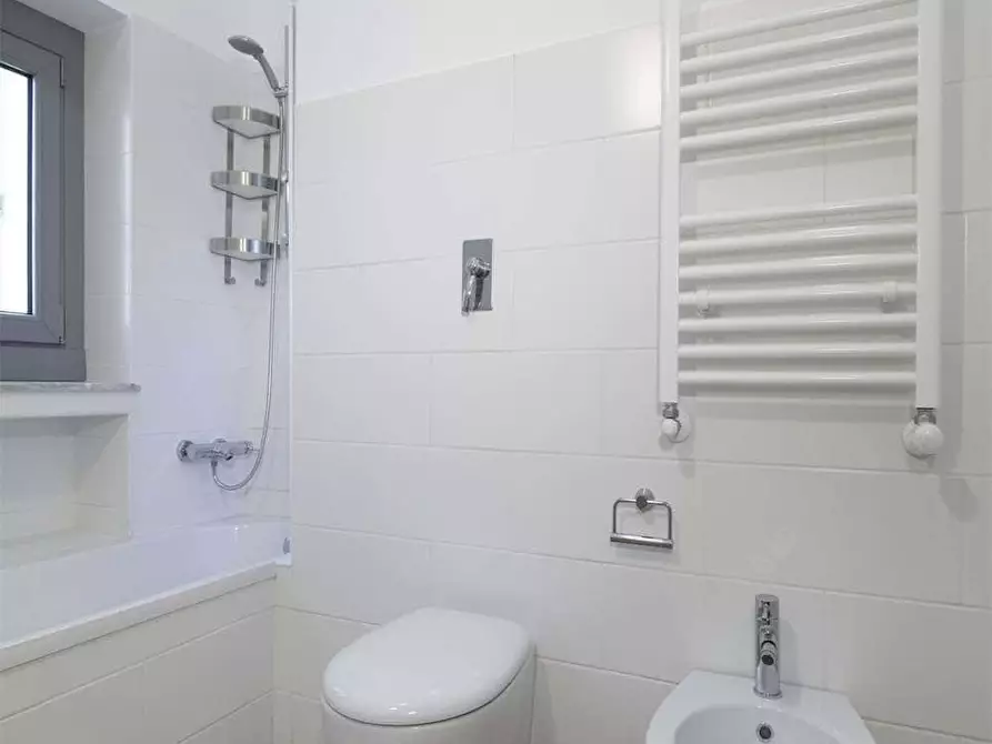 Immagine 11 di Camera in affitto  in Via Riccardo Arnò10 a Milano