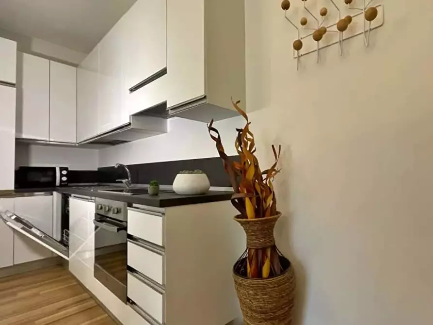 Immagine 5 di Appartamento in affitto  in Via Giuseppe Candiani a Milano