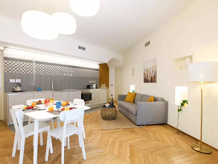 Immagine 1 di Appartamento in affitto  in Via Laghetto3 a Milano