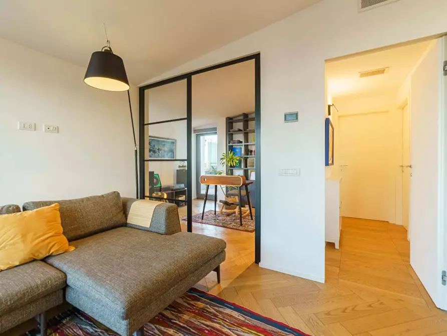 Immagine 19 di Appartamento in affitto  in Viale Francesco Restelli3 a Milano