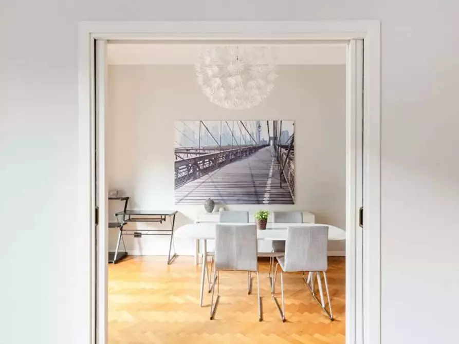 Immagine 18 di Appartamento in affitto  in Via Cesare Battisti13 a Milano