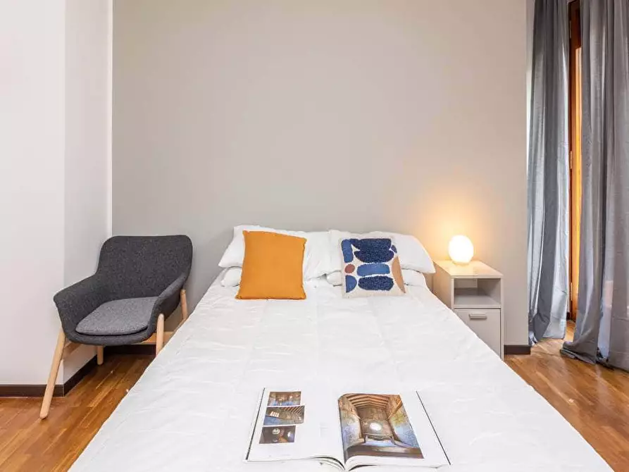 Immagine 4 di Camera in affitto  in Viale Tibaldi54 a Milano