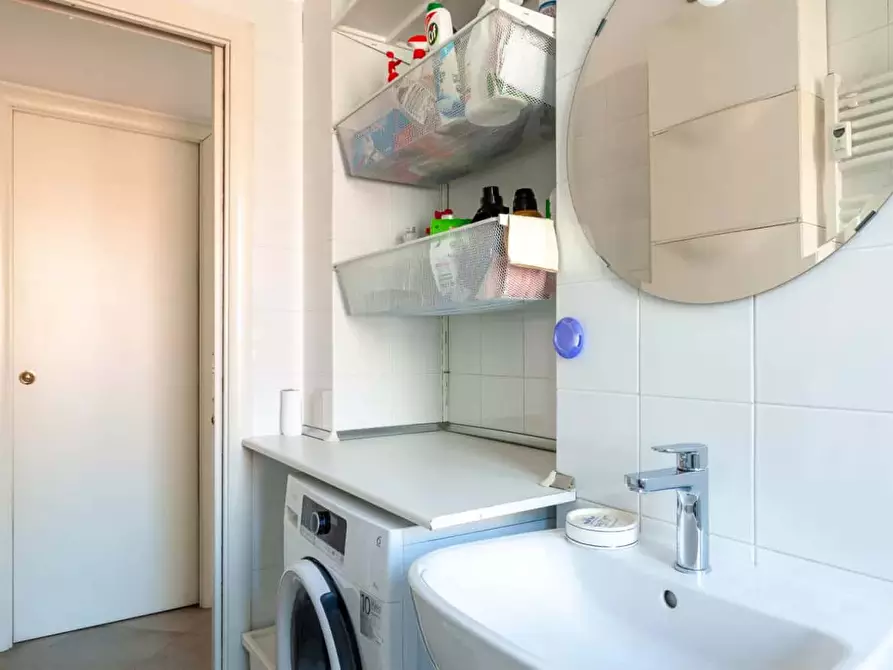 Immagine 14 di Appartamento in affitto  in Via Friuli51 a Milano