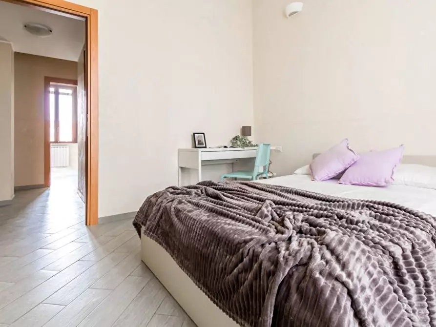 Immagine 3 di Camera in affitto  in Via Giovanni Pezzotti44 a Milano