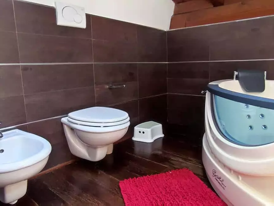 Immagine 45 di Appartamento in affitto  in Via Felice Caronni52 a Roma