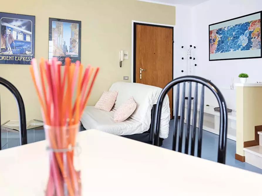 Immagine 32 di Appartamento in affitto  in Viale Casoli11 a Riccione