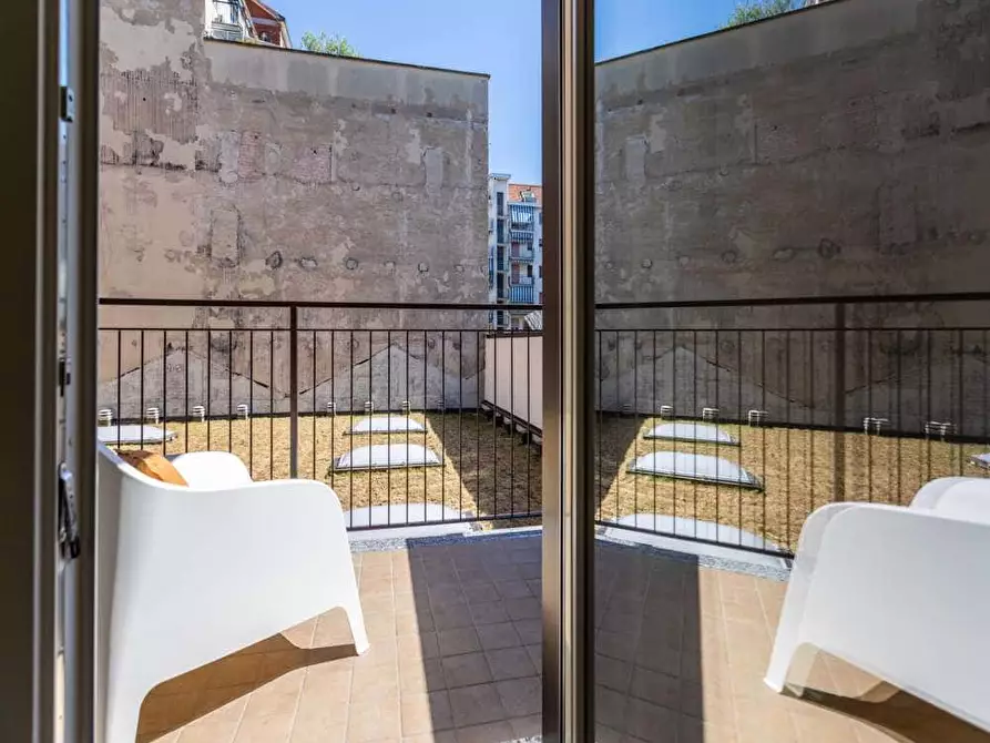 Immagine 13 di Camera in affitto  in Via Gardone5 a Milano