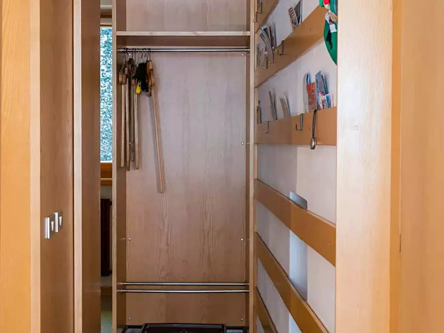 Immagine 15 di Appartamento in affitto  in Via Mandron1 a Dorsino