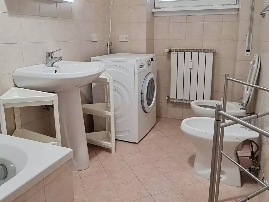 Immagine 22 di Camera in affitto  in Lungotevere di Pietra Papa61 a Roma