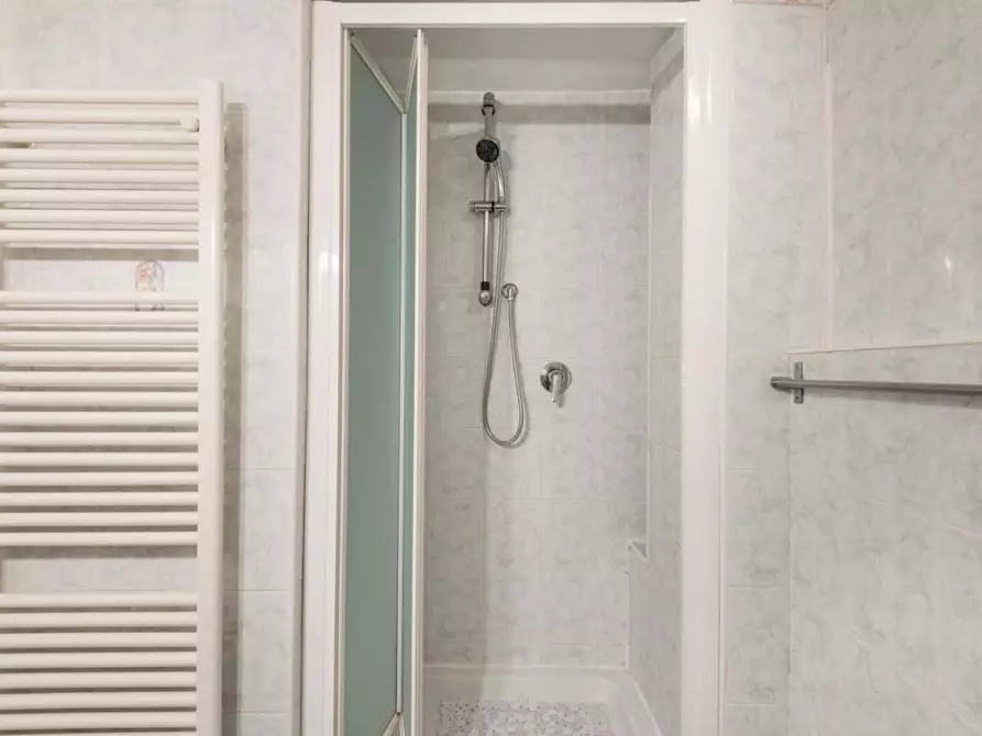 Immagine 9 di Appartamento in affitto  in Via dell' Oriuolo30 a Firenze