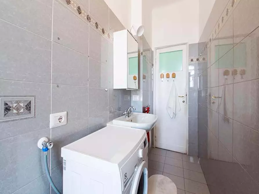 Immagine 26 di Camera in affitto  in Viale Giovanni da Cermenate18 a Milano