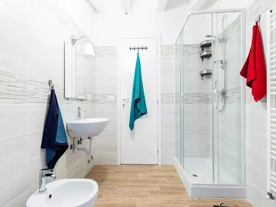 Immagine 17 di Camera in affitto  in Viale Alfredo Oriani26 a Bologna