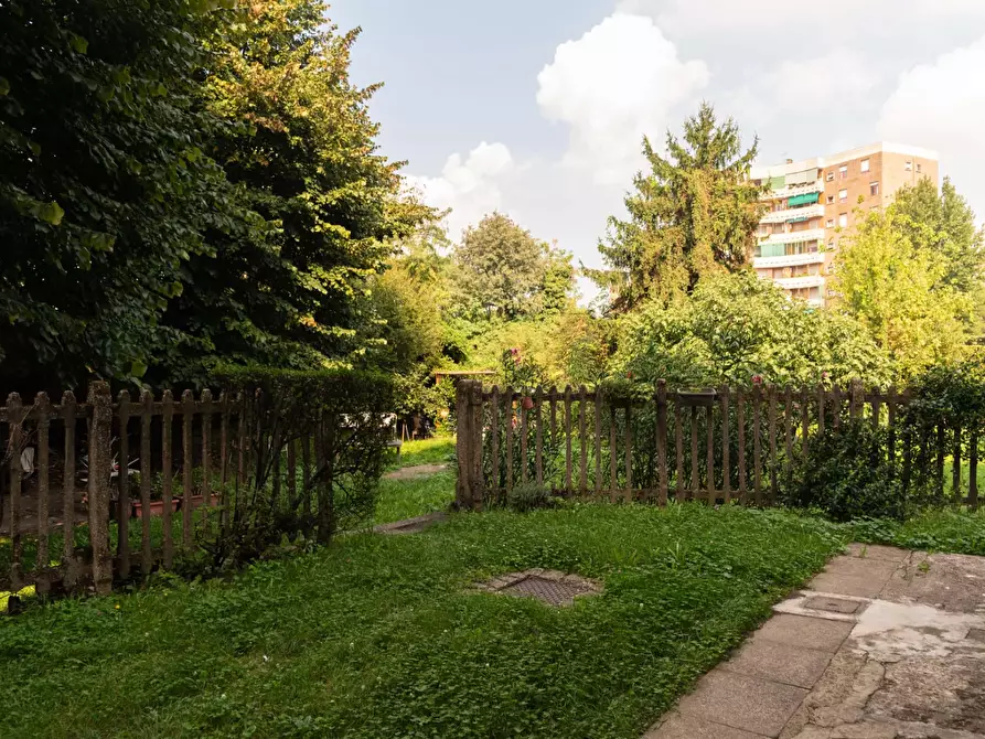 Immagine 16 di Appartamento in affitto  in Viale Puglie20 a Milano