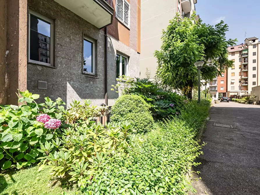 Immagine 20 di Appartamento in affitto  in Via Lodovico Il Moro165 a Milano