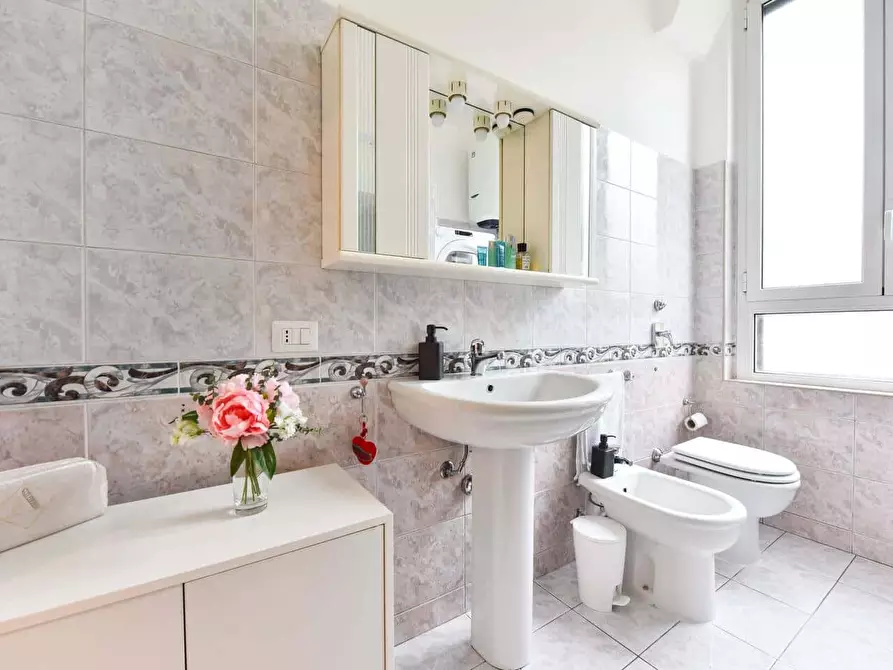 Immagine 32 di Appartamento in affitto  in Via Sansovino30 a Milano