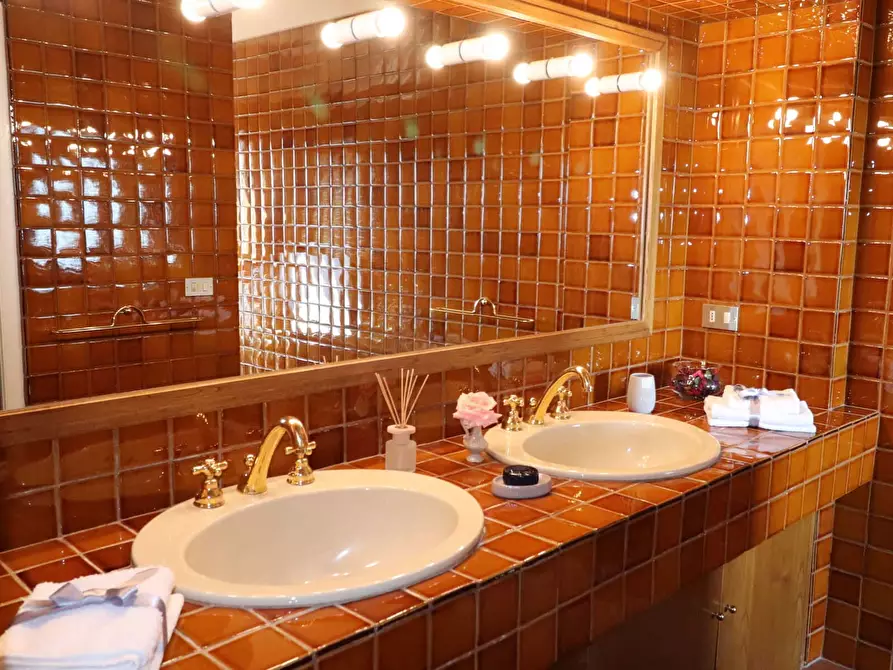 Immagine 40 di Appartamento in affitto  in Via della Guardiola a Civitella In Val Di Chiana