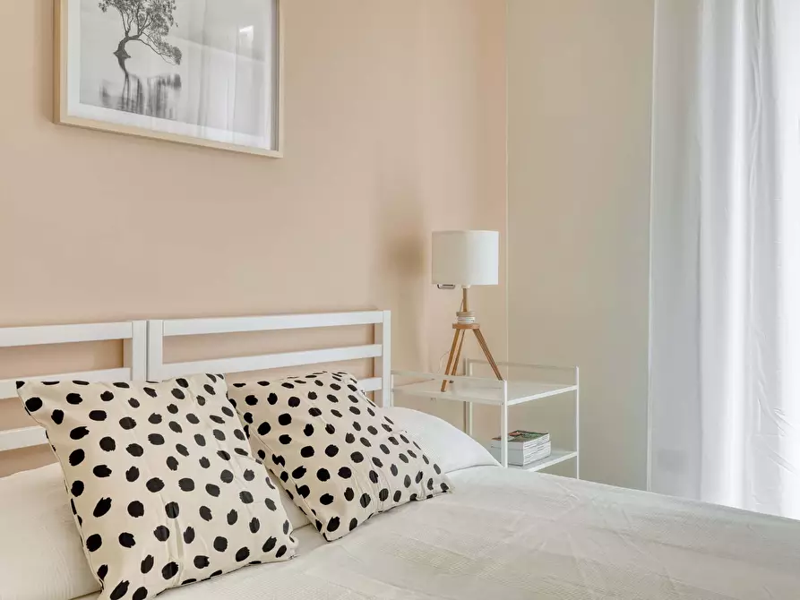 Immagine 11 di Appartamento in affitto  in Via Privata Piero Martinetti28 a Milano