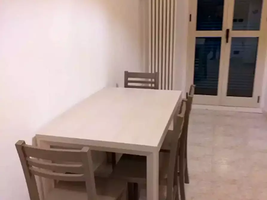 Immagine 2 di Appartamento in affitto  in Via Monteu da Po9 a Torino