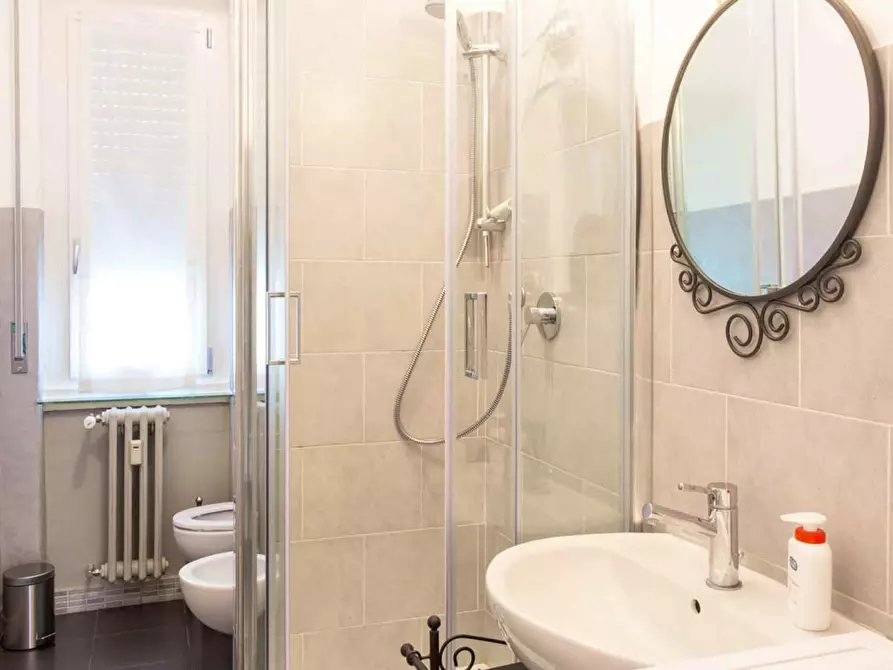 Immagine 4 di Camera in affitto  in Via Angelo Inganni64 a Milano