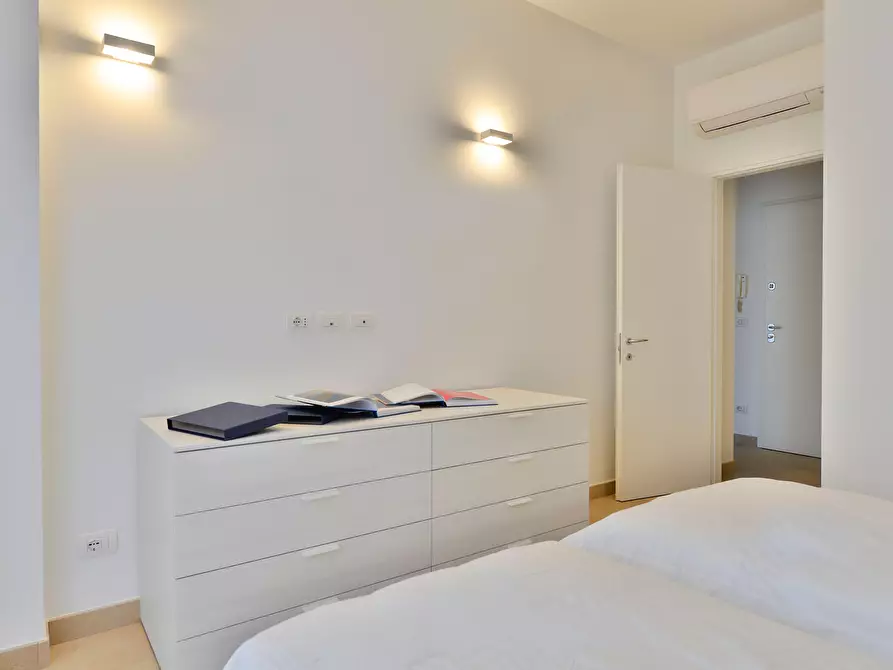 Immagine 11 di Appartamento in affitto  in Galleria del Toro3 a Bologna