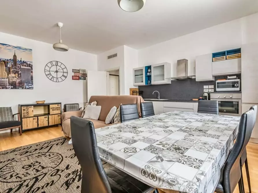 Immagine 2 di Appartamento in affitto  in Via Francesco de Sanctis26 a Milano