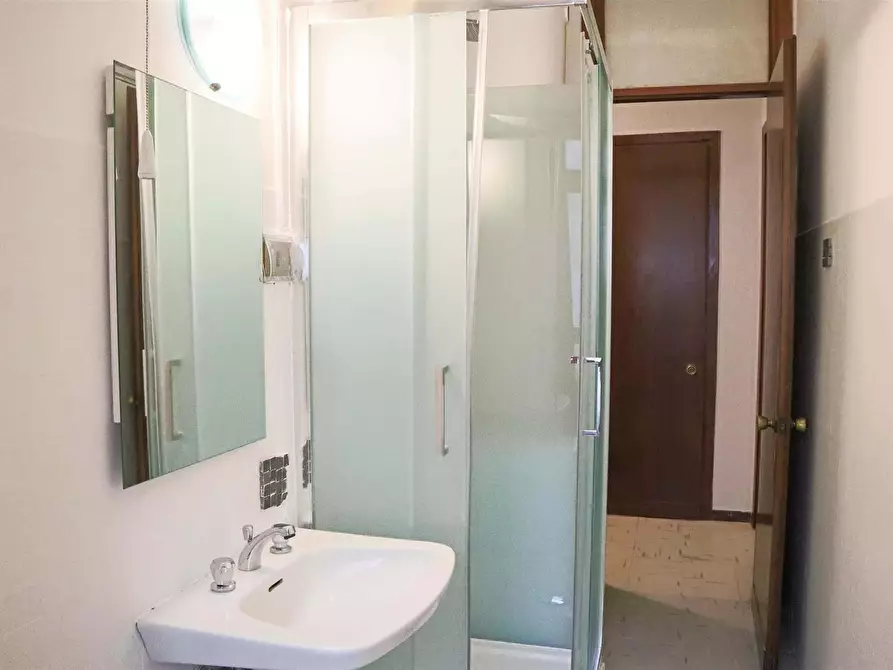 Immagine 17 di Camera in affitto  in Via Tigellio24 a Cagliari