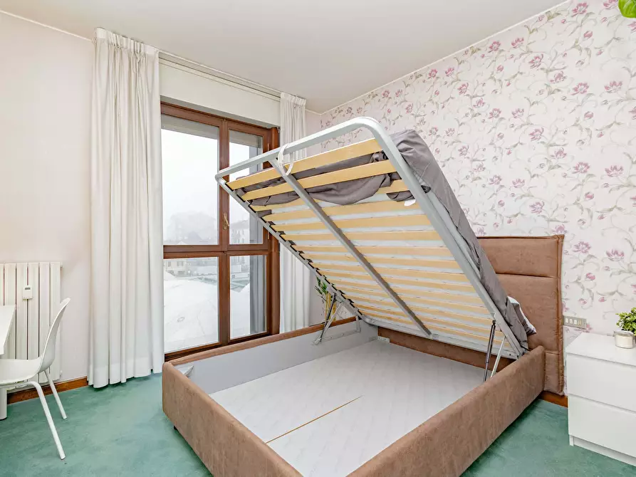 Immagine 3 di Camera in affitto  in Via Francesco Caracciolo77 a Milano