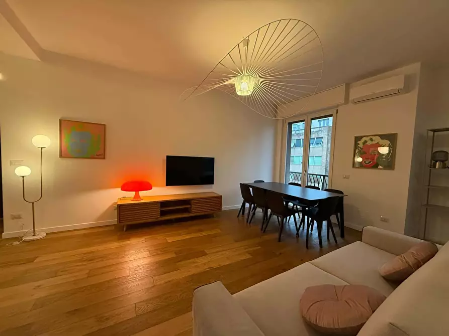 Immagine 1 di Appartamento in affitto  in Viale Tunisia13 a Milano
