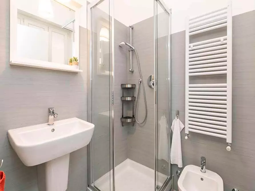 Immagine 14 di Camera in affitto  in Corso San Gottardo40 a Milano