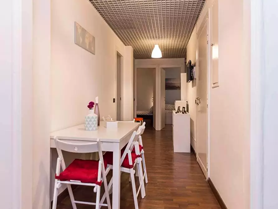 Immagine 12 di Camera in affitto  in Via Giulio Tarra1 a Milano