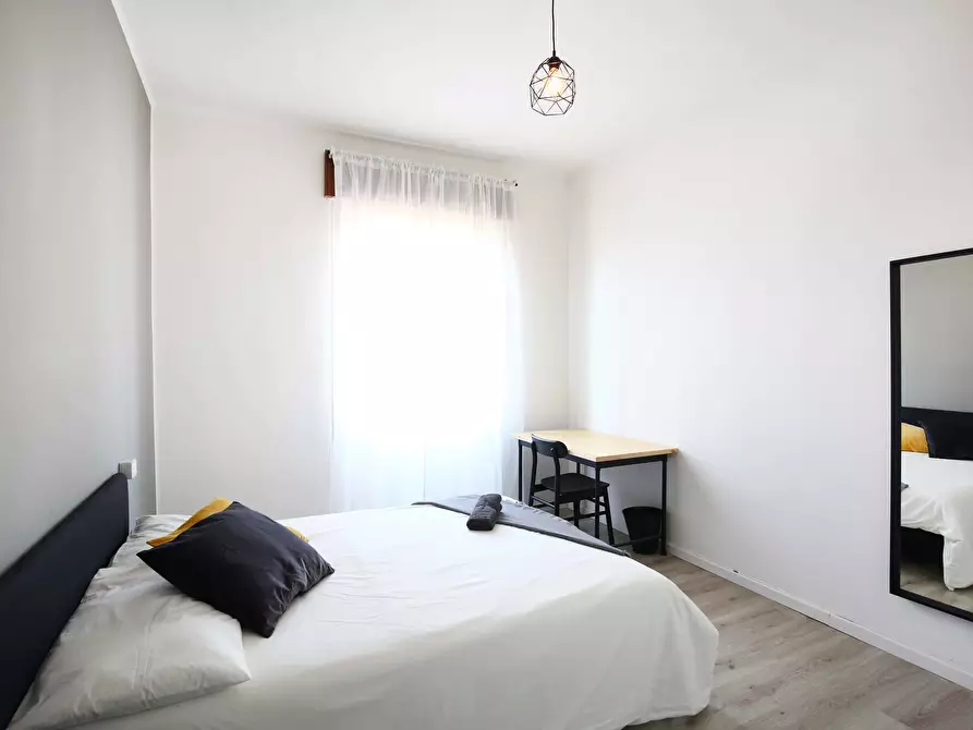 Immagine 2 di Camera in affitto  in Via Giuseppe Soli9 a Modena