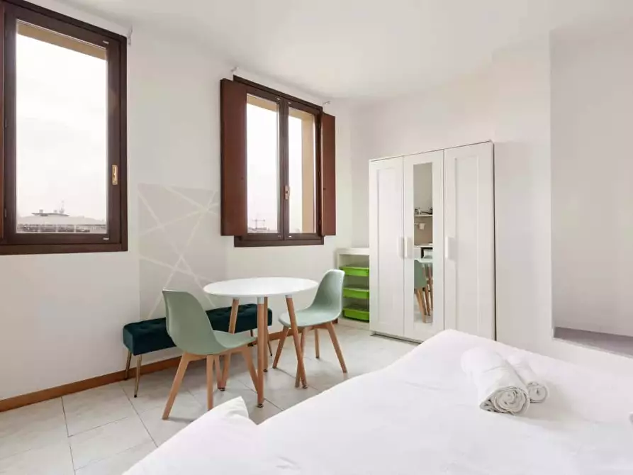 Immagine 9 di Appartamento in affitto  in Corso Magenta25 a Milano