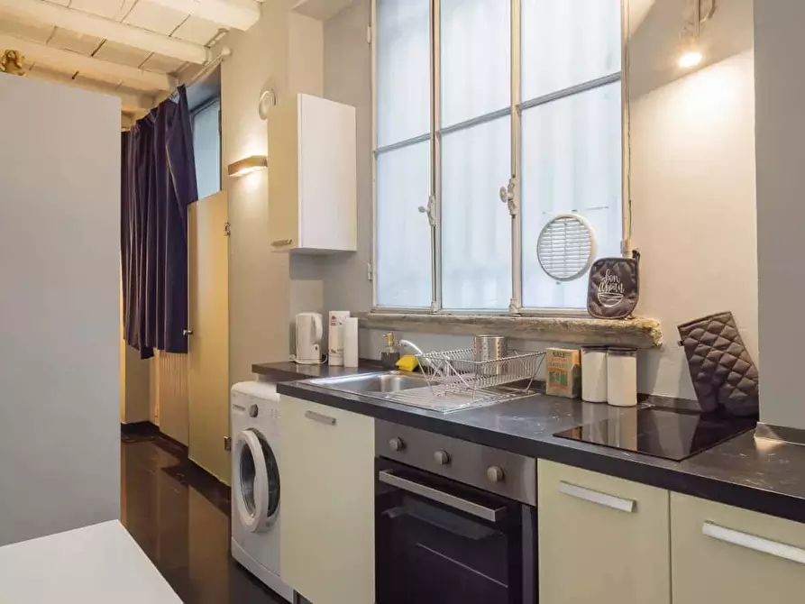 Immagine 10 di Appartamento in affitto  in Via Amedei11 a Milano