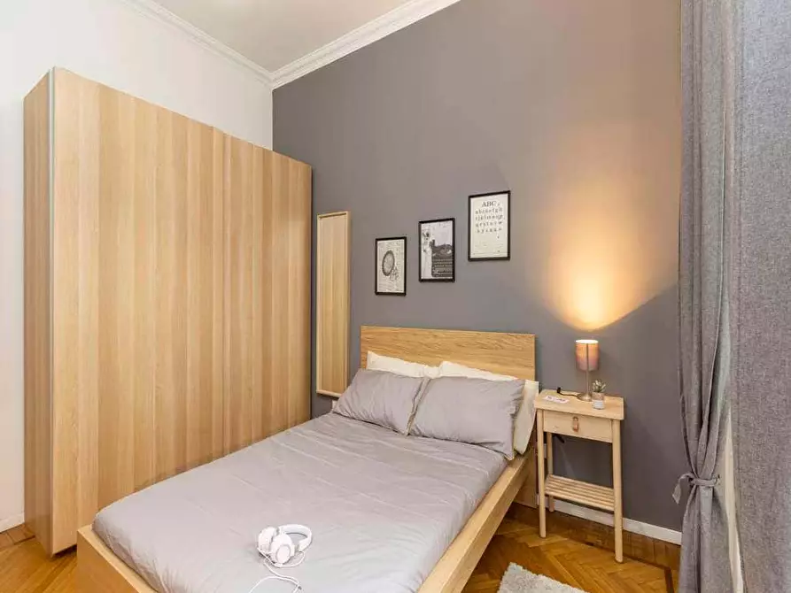 Immagine 2 di Camera in affitto  in Piazza Maria Adelaide di Savoia5 a Milano