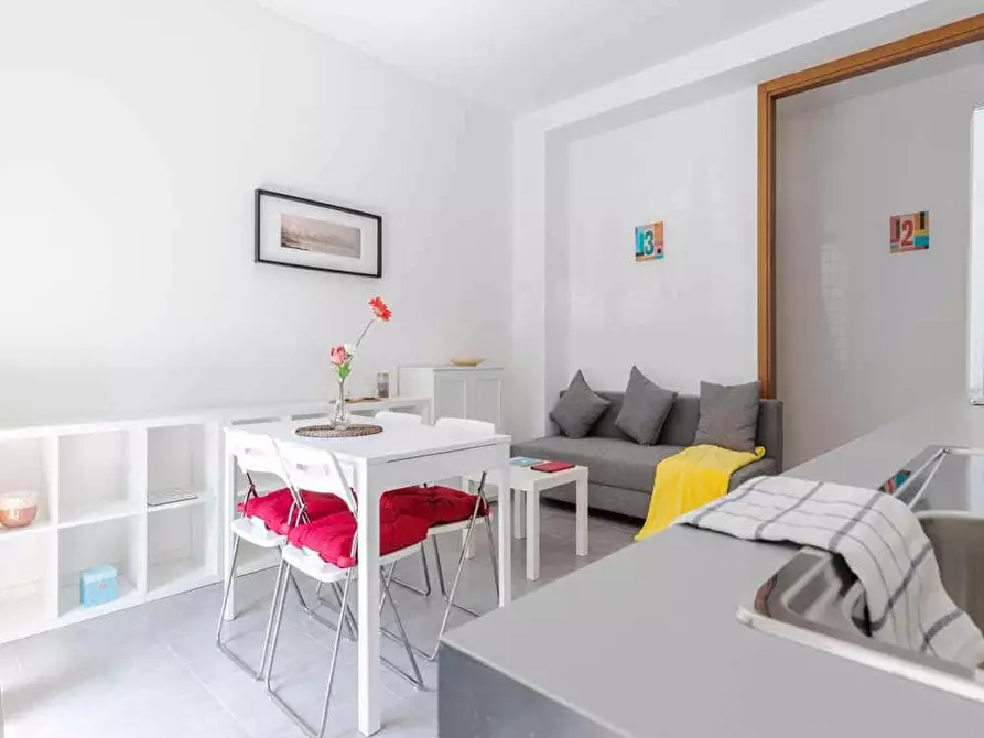 Immagine 10 di Camera in affitto  in Via Pisanello8 a Milano