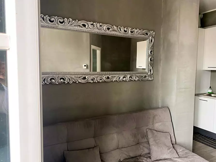 Immagine 11 di Camera in affitto  in Via San Basilio21 a Milano