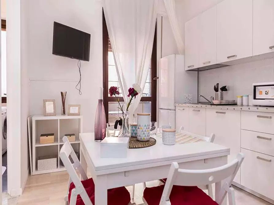 Immagine 28 di Camera in affitto  in Largo Cavalieri di Malta6 a Milano