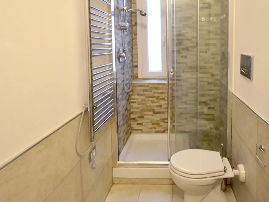 Immagine 8 di Camera in affitto  in Via Bordighera34 a Milano