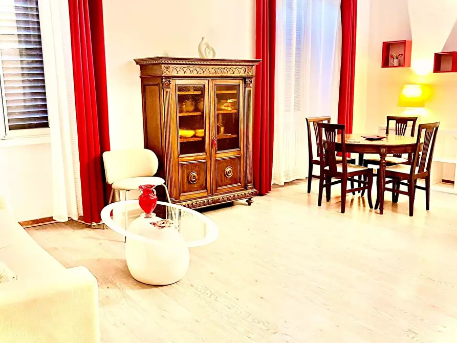 Immagine 13 di Appartamento in affitto  in Via dei Foraggi91b a Roma