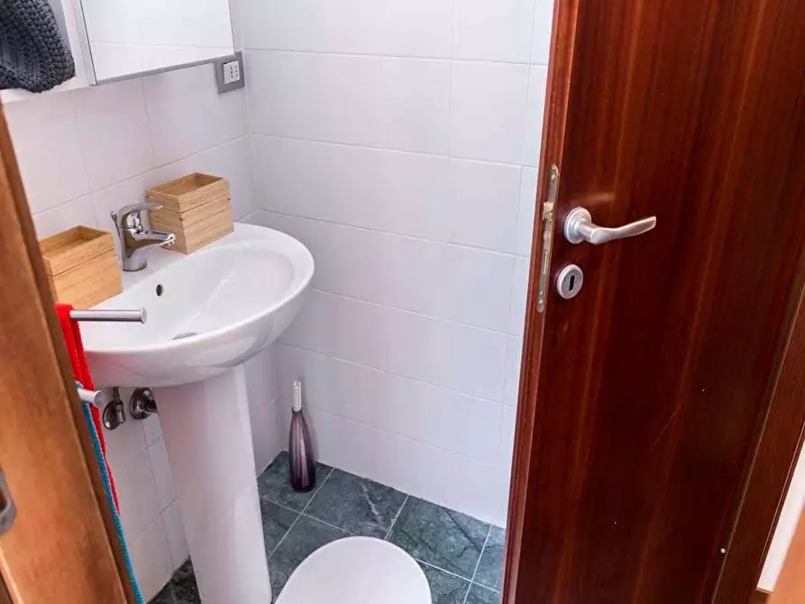 Immagine 32 di Camera in affitto  in Via Giuseppe Frua16 a Milano