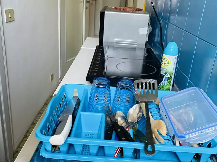 Immagine 13 di Camera in affitto  in Via Giovanni Segantini75 a Milano