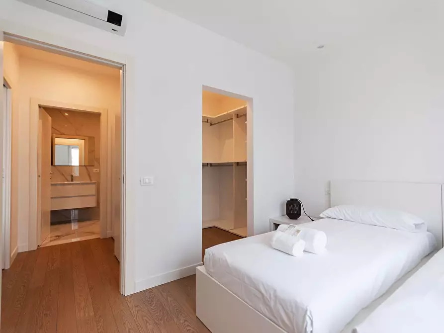 Immagine 10 di Appartamento in affitto  in Via Melchiorre Gioia1 a Milano