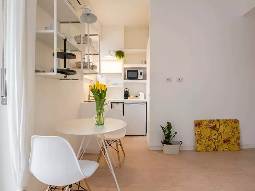 Immagine 7 di Appartamento in affitto  in Viale Piceno2 a Milano