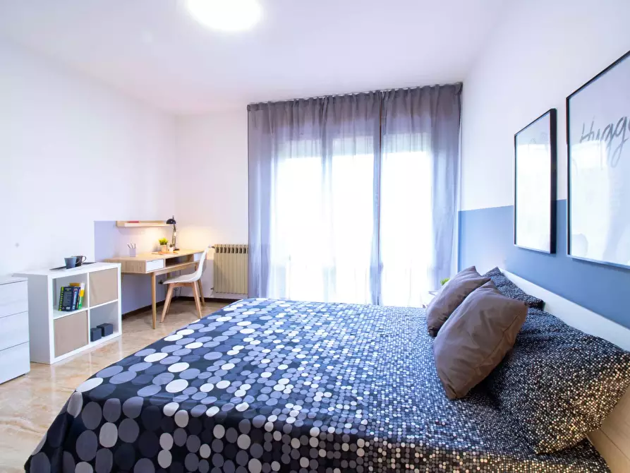 Immagine 2 di Camera in affitto  in Via Michelangelo Buonarroti243 a Padova