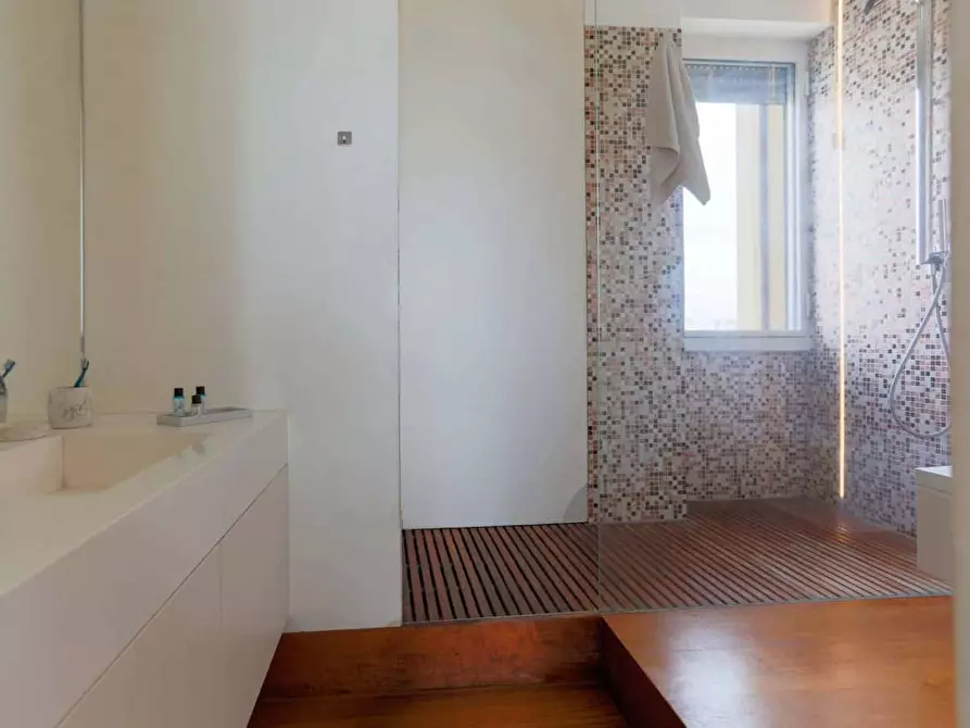 Immagine 30 di Appartamento in affitto  in Viale Cassala59 a Milano