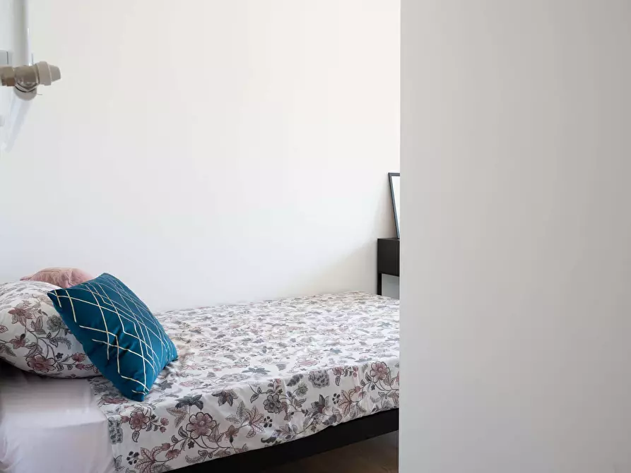 Immagine 3 di Camera in affitto  in Via Donatello22 a Milano