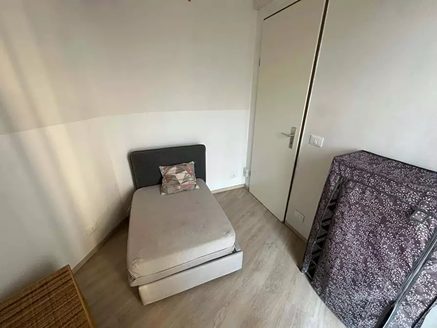 Immagine 13 di Appartamento in affitto  in Via Parini8 a Peschiera Del Garda