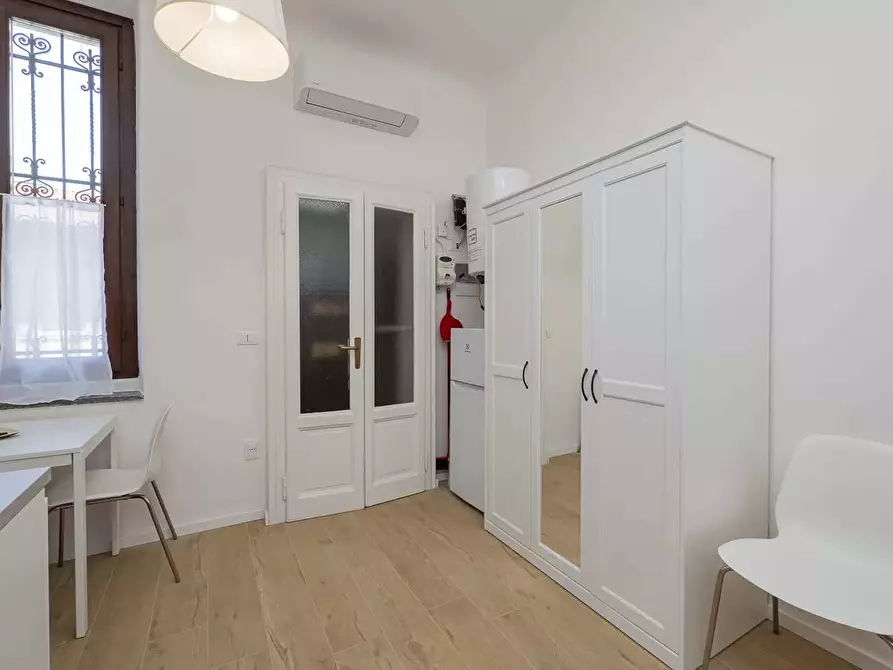 Immagine 14 di Appartamento in affitto  in Via Accademia53 a Milano