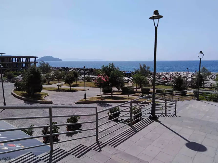 Immagine 20 di Appartamento in affitto  in Via Giacomo Matteotti18 a Pozzuoli